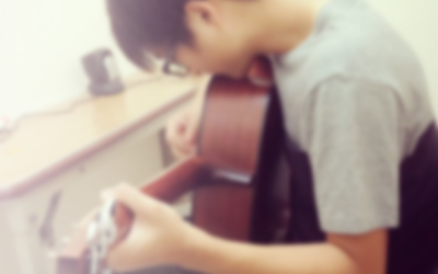 照著網路上的吉他譜彈奏，但卻老是彈不好..?